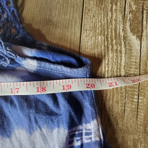 Greater Good Women's Navy Blue and White Tie-Dye Crochet Tank Top Size Large - Picture 13 of 16